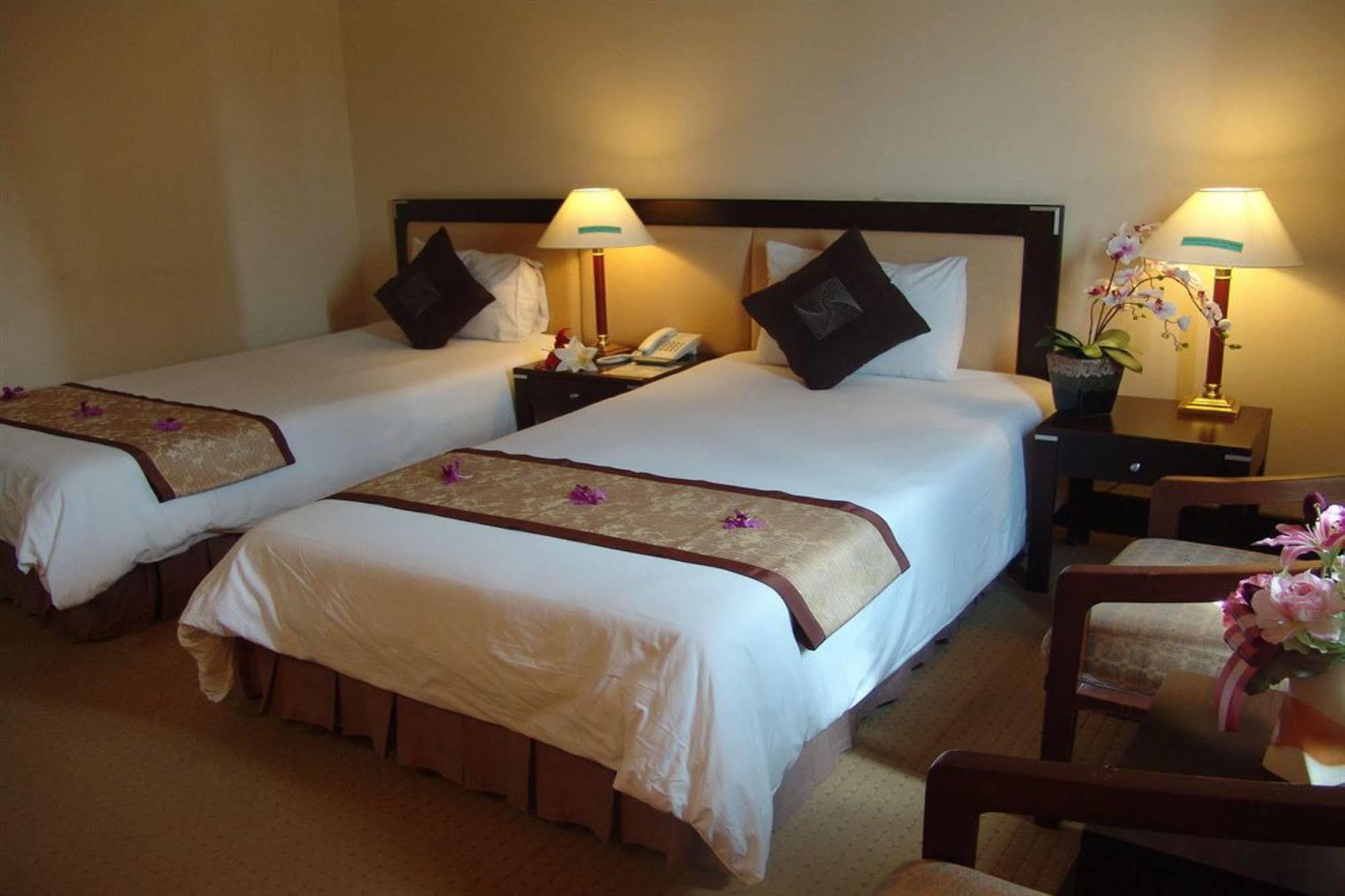 New Season Hotel Hat Yai Eksteriør bilde